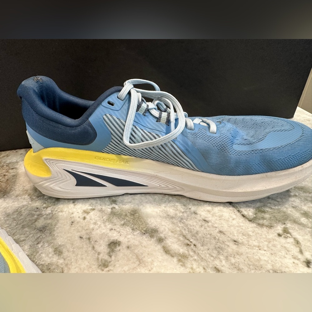 Altra Paradigm 7 Women’s Size 9.5 Running Shoes Guiderail Support - Picture 6 of 9